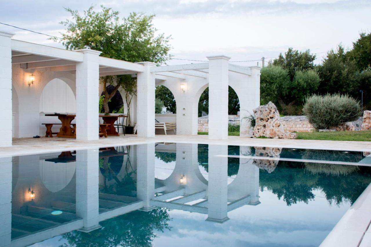 Trullo Cinquenoci Suite Locorotondo Esterno foto
